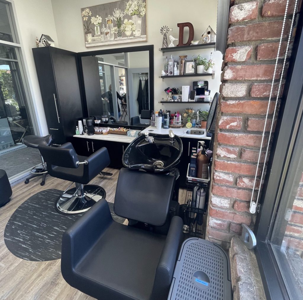 Reasons to Rent a Hair Salon in Los Angeles County | The Suites Spot