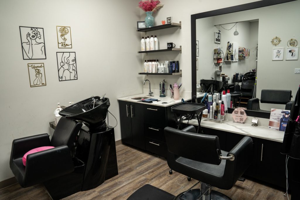 Beauty brand building for social media marketing, client attraction and boosting your online presence for a private salon suites at The Suites Spot in Los Alamitos. Hair salon suites, salon for rent, salon suites for rent, salon suites near me
