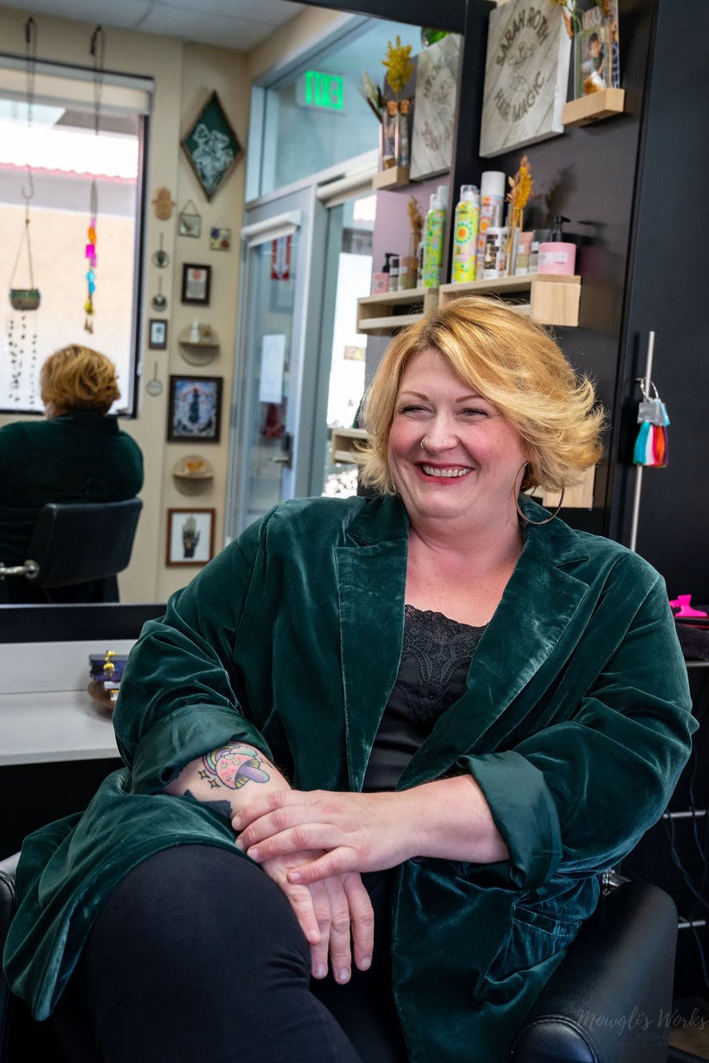 The Suites Spot is the top rated salon suites in Miracle Mile. Offering beauty professionals the best salon suites in Los Angeles for rent to run their individual beauty business. Hair stylists, estheticians, massage therapists, med spa techs, injectable nurses, and so many more can rent a Miracle Mile salon suite. Los Angeles salon suites, salon suites in LA, LA salon suites, Miracle Mile salon studios, salon studios for rent in Miracle Mile, Los Angeles salon studios. goal setting, 2026 goals, Los Angeles salon suite