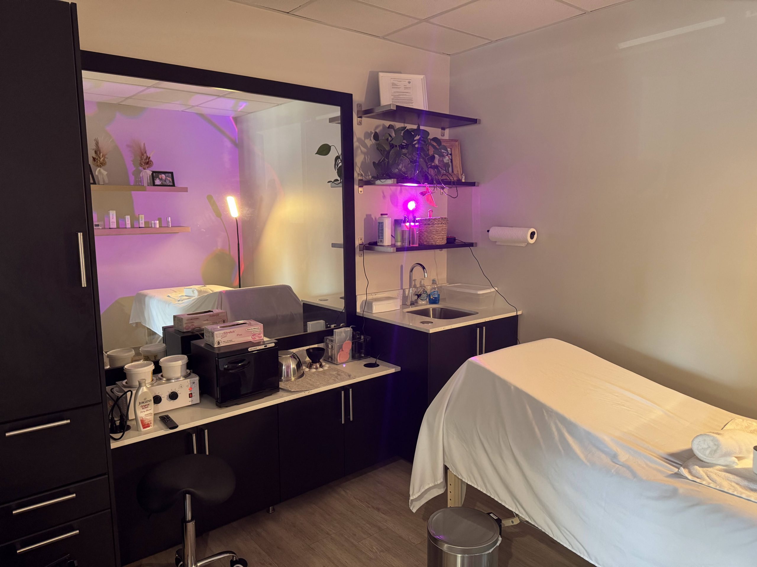 partnership perks, Los Angeles salon suite, partnership benefits